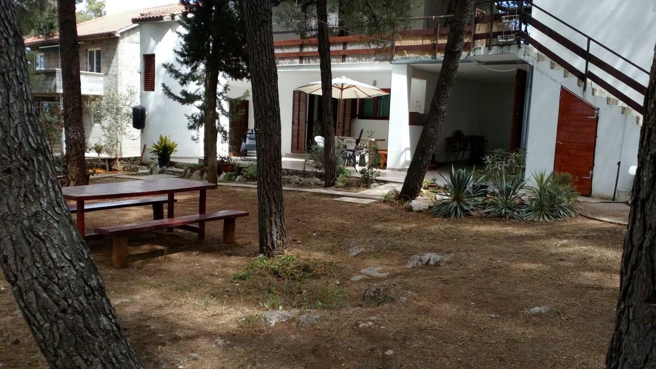 Apartments Vera - Mirca Mirce Exterior foto