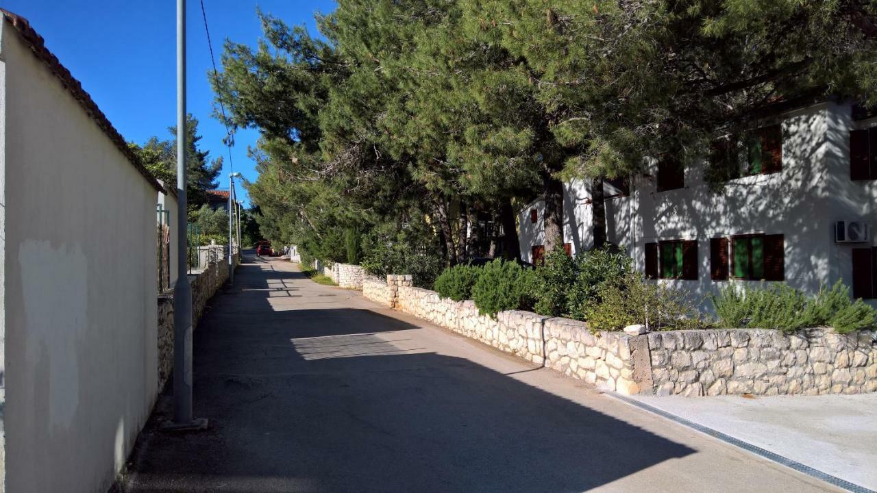 Apartments Vera - Mirca Mirce Exterior foto